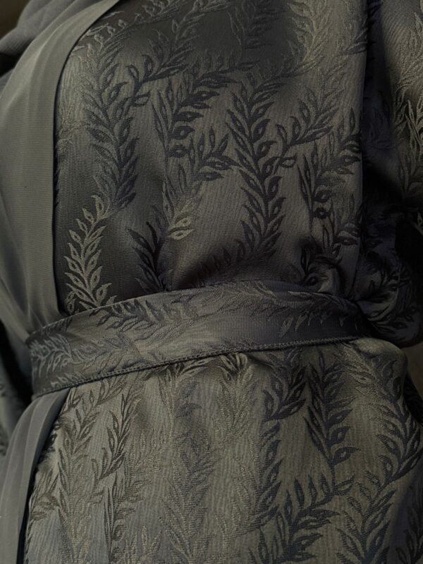 4 Piece Black Wheat Spikes Embroidery Abaya