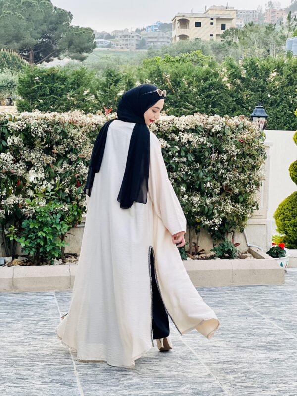 Beige Open Abaya With Few Silver Strass