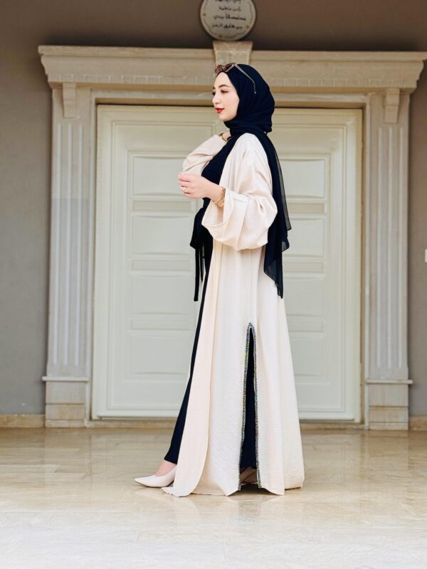 Beige Open Abaya With Few Silver Strass