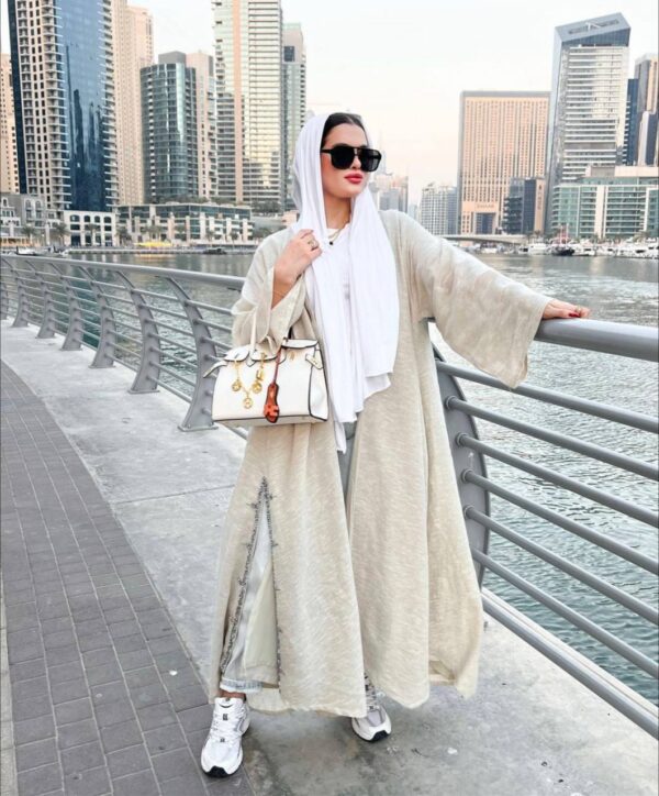 Beige Open Abaya With Few Silver Strass