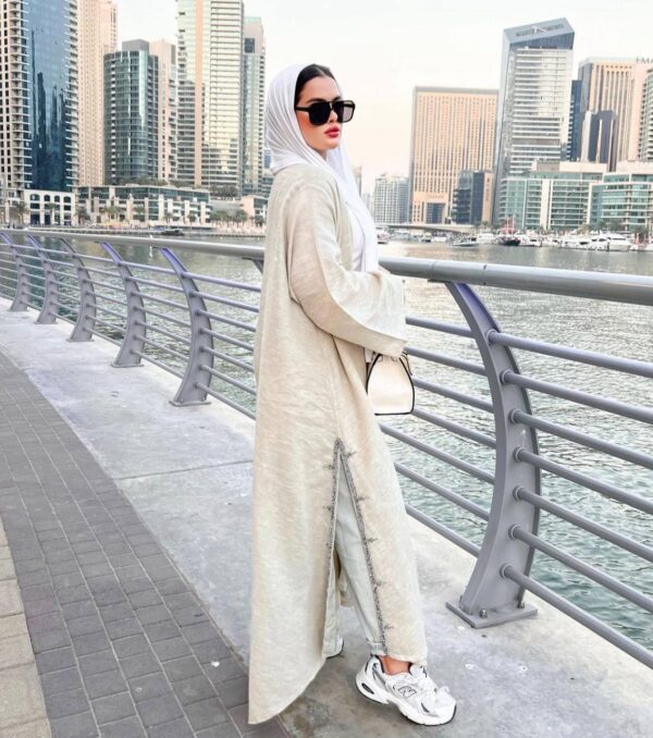 Beige Open Abaya With Few Silver Strass