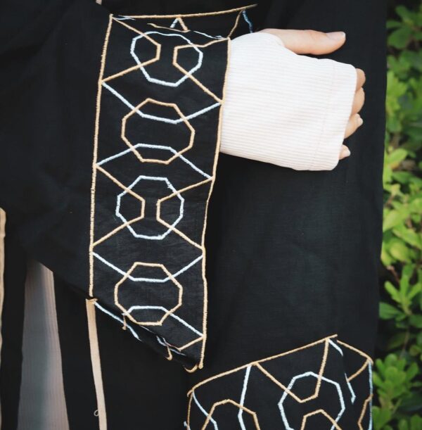 Black Open Abaya With Beige Embroidery On The Belt And Sleeves