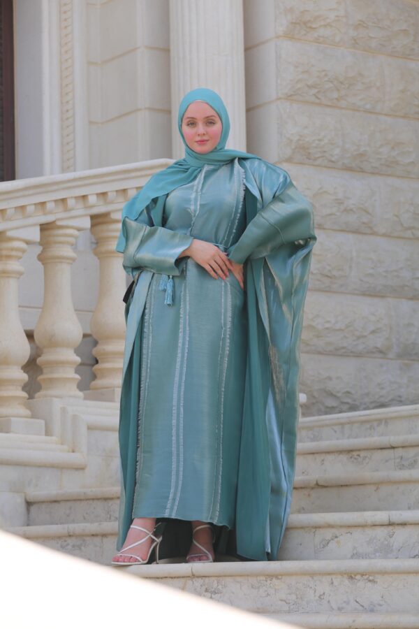 4 Piece Abaya With Shiney Look