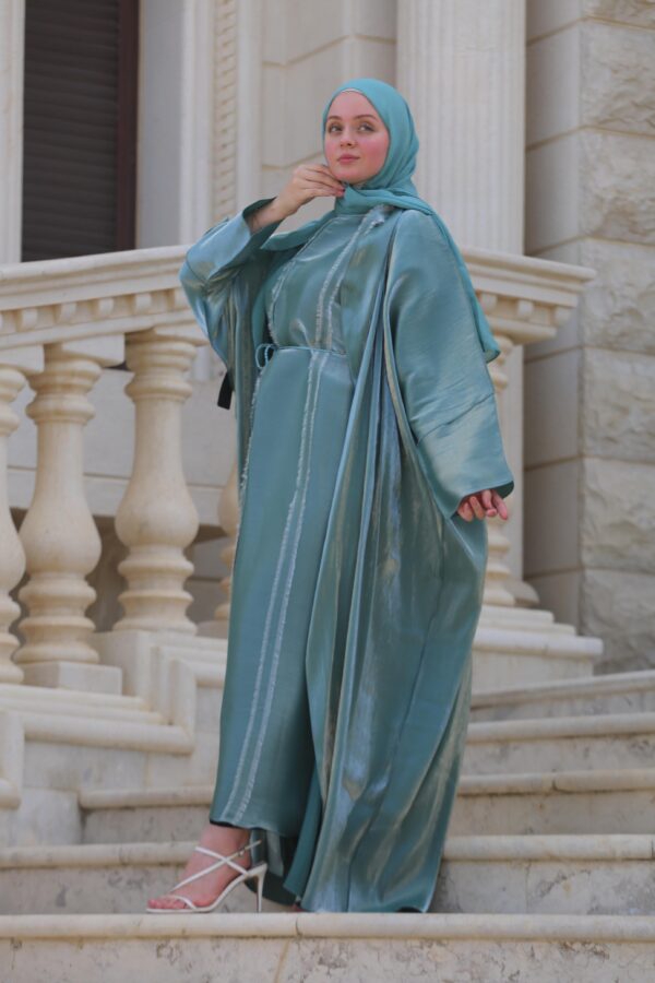 4 Piece Abaya With Shiney Look